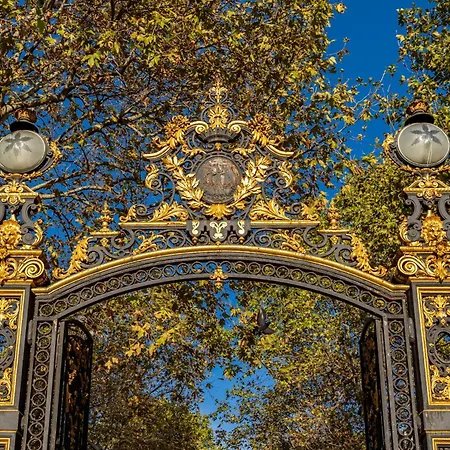 Sweett - Arc De Triomphe *
